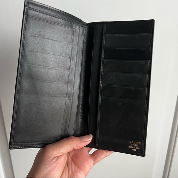 Authentic CELINE Leather Triomphe Long
Wallet Black Italy Long Slim Wallet - Picture 4 of 8